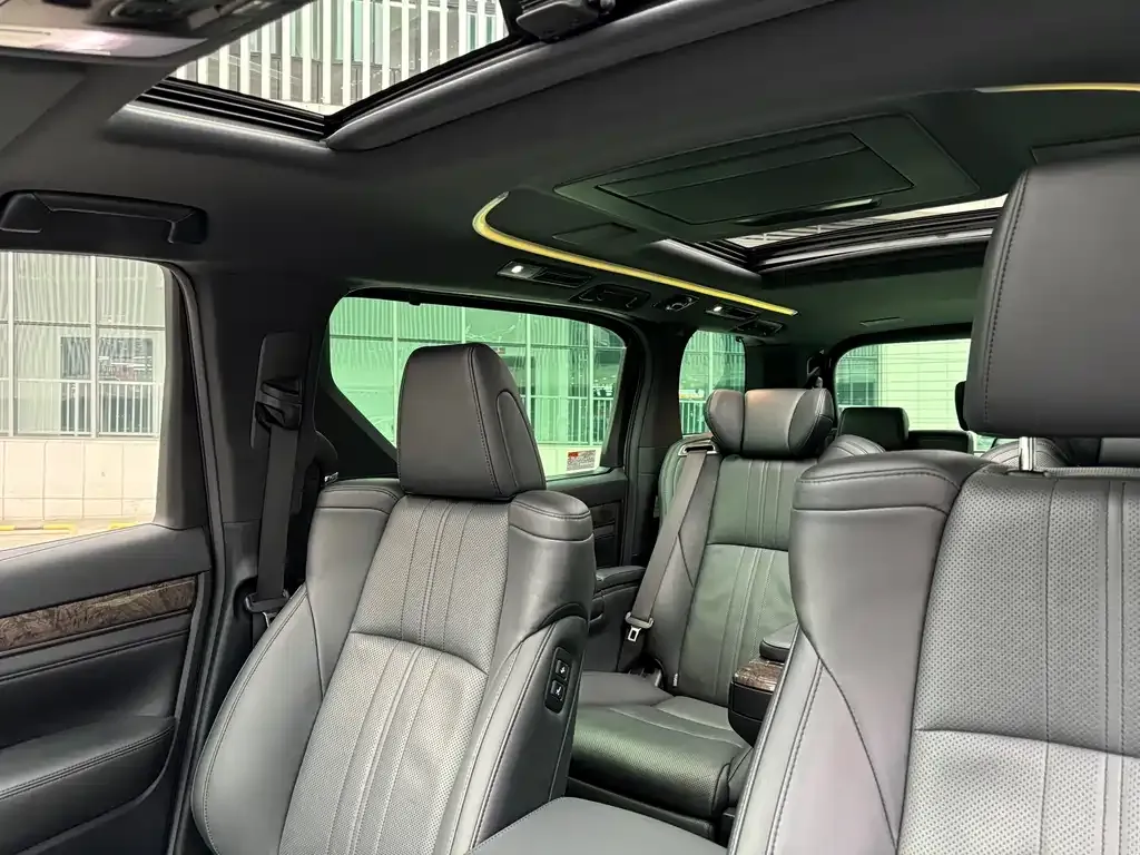 Toyota Alphard 2021 из CN, фото 7