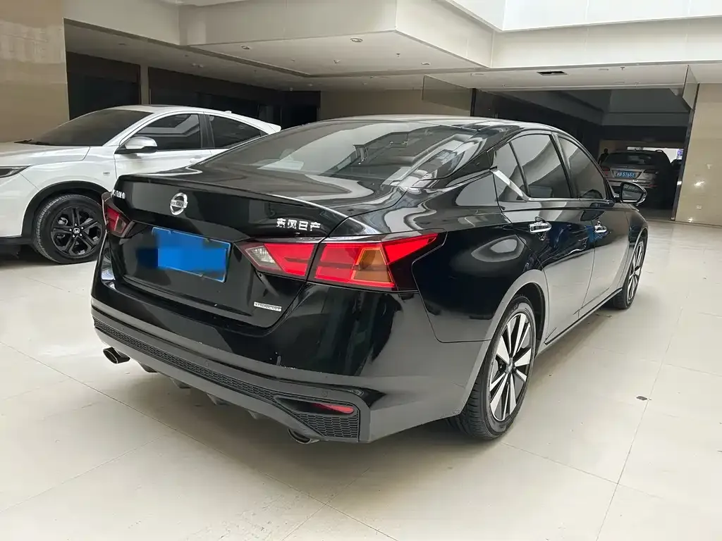 Nissan Teana 2022 из CN, фото 4