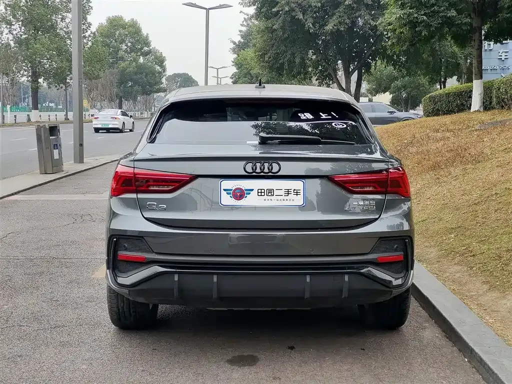 Audi Q3 Sportback 2022 из CN, фото 9