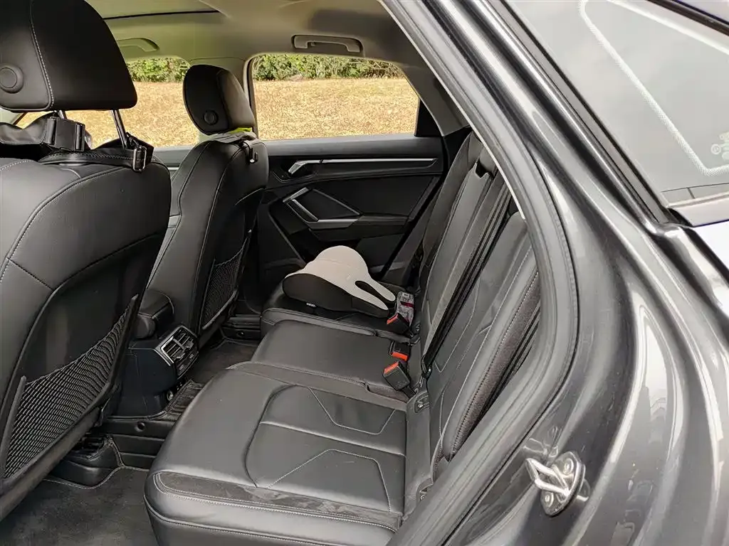 Audi Q3 Sportback 2022 из CN, фото 5