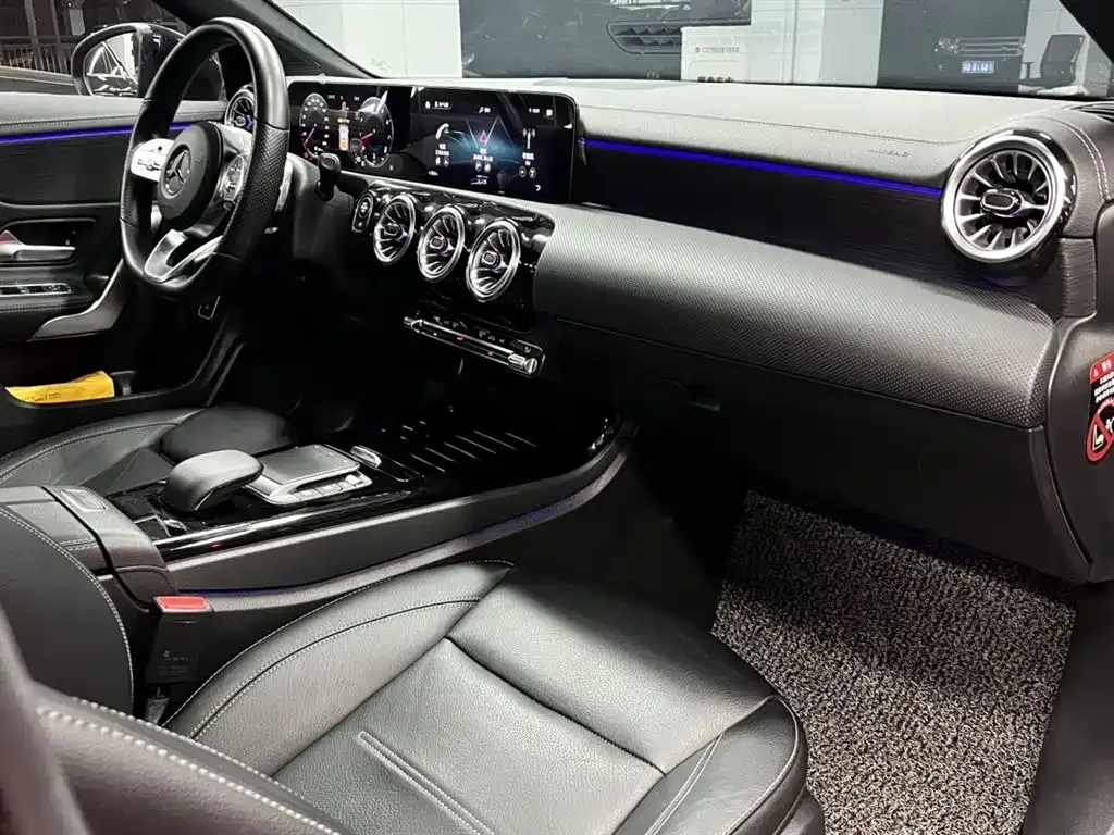 Mercedes-Benz CLA (Import) — фото 8
