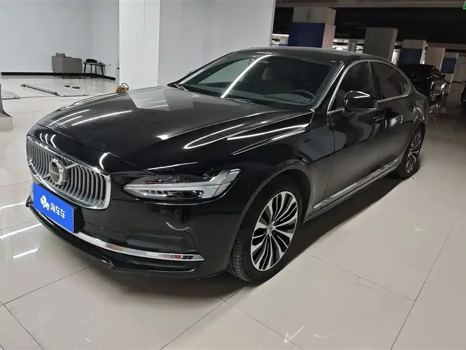 Volvo S90 2024 из CN, фото 1