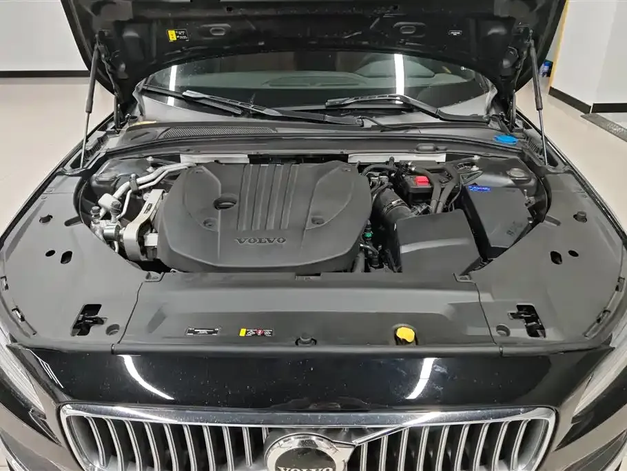 Volvo S90 2024 из CN, фото 10