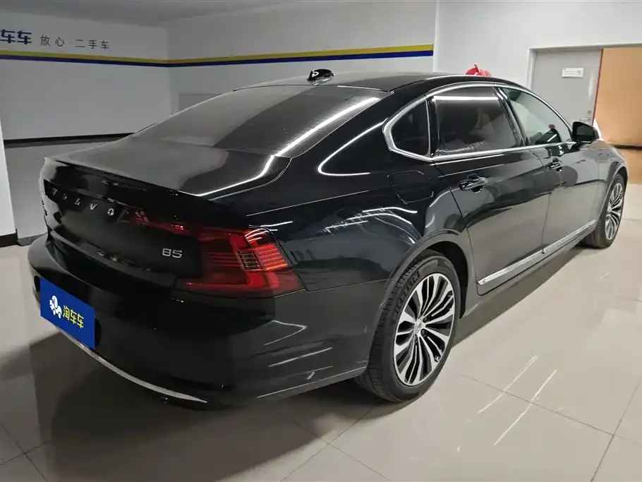 Volvo S90 2024 из CN, фото 7