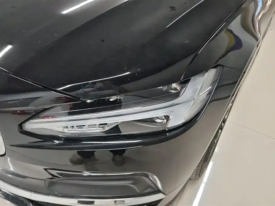 Volvo S90 2024 из CN, фото 8