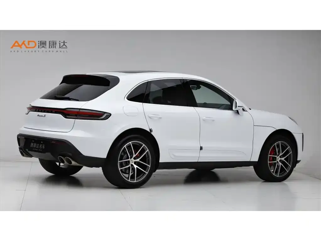 Porsche Macan — фото 9