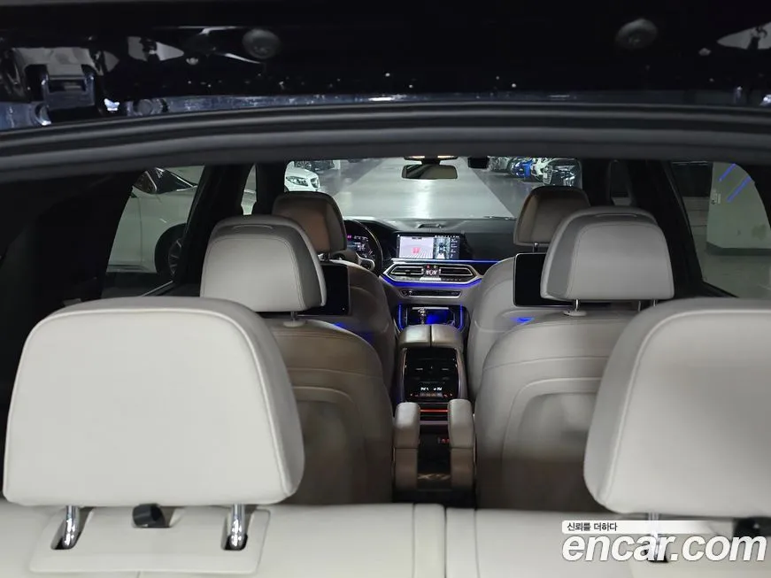 BMW X7 2022 из KR, фото 2