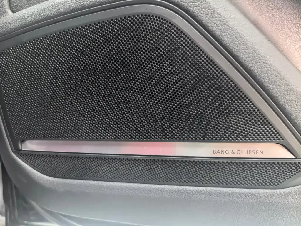 Audi A6L 2025 из CN, фото 7