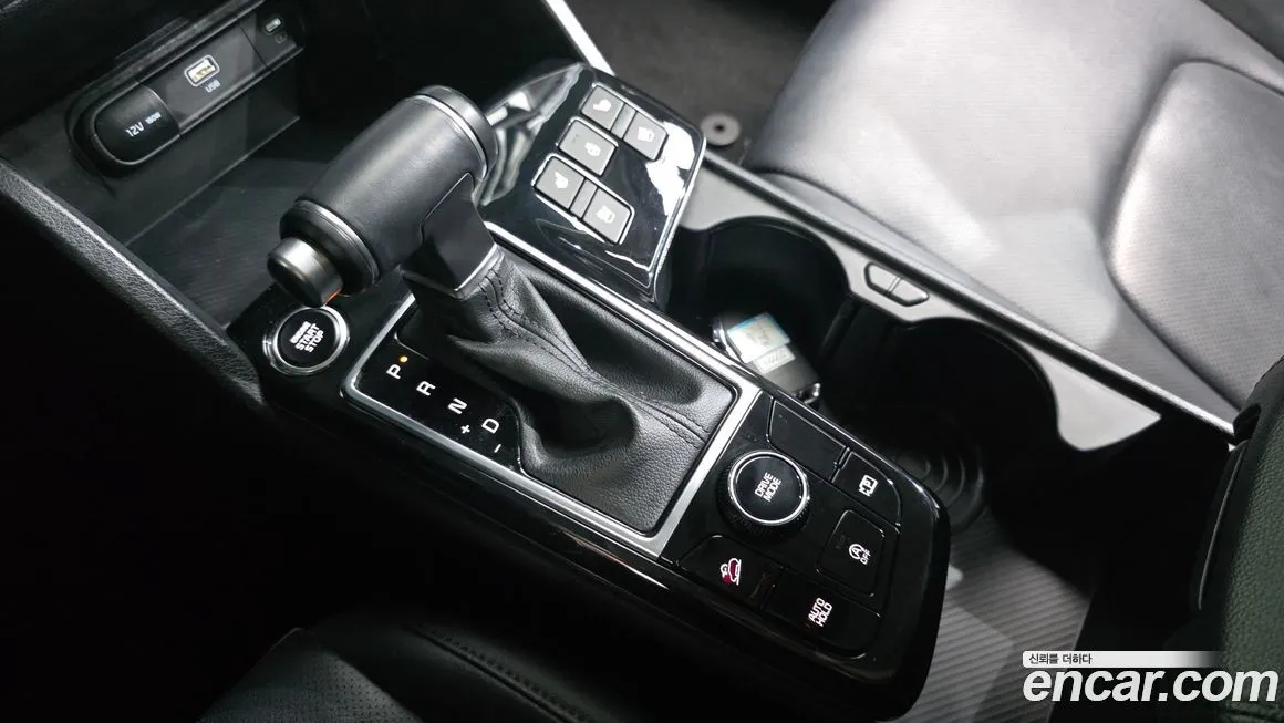 Kia Sportage — фото 9