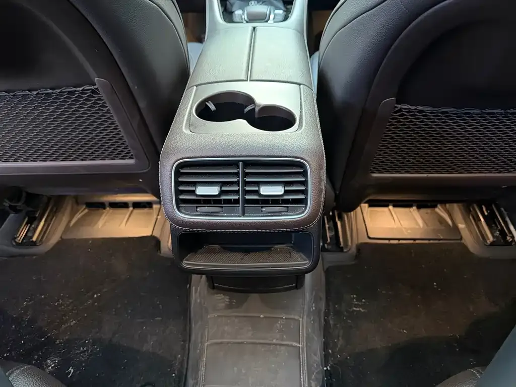 Mercedes-Benz GLE 2023 из CN, фото 2
