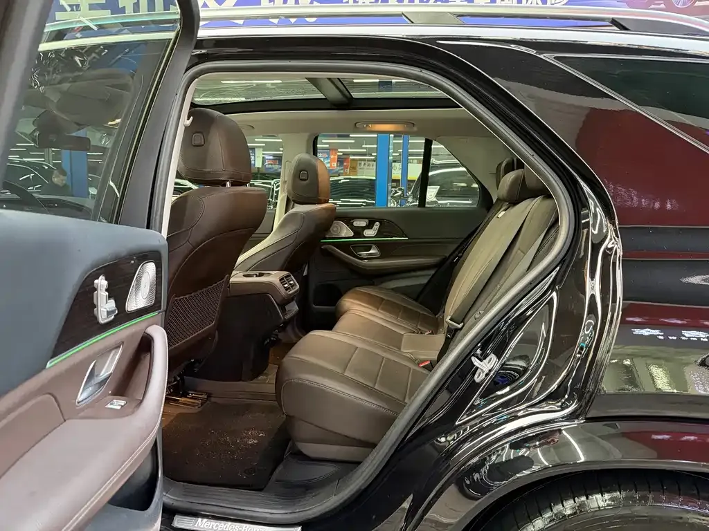 Mercedes-Benz GLE 2023 из CN, фото 8