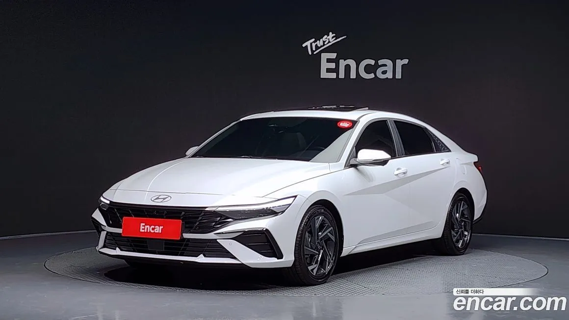 Hyundai AVANTE 2024 из KR, фото 1