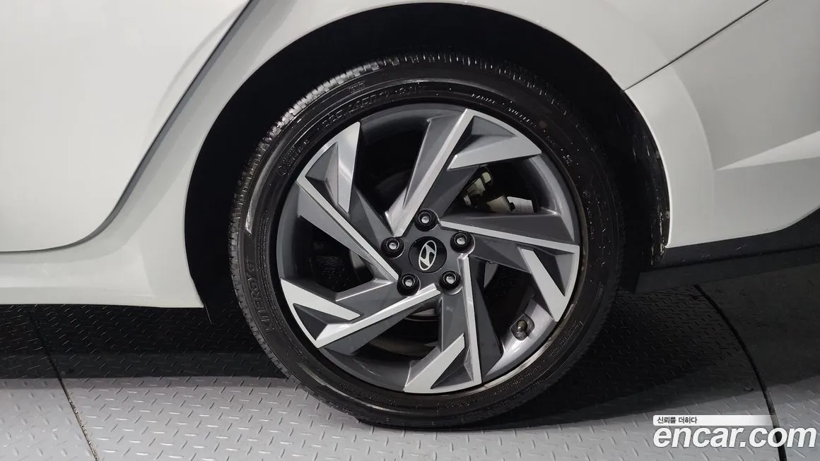 Hyundai AVANTE 2024 из KR, фото 3