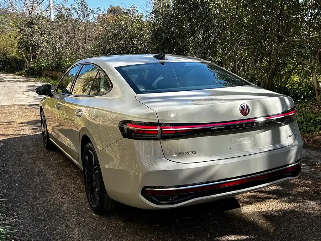 Volkswagen Passat 2026 из CN, фото 10