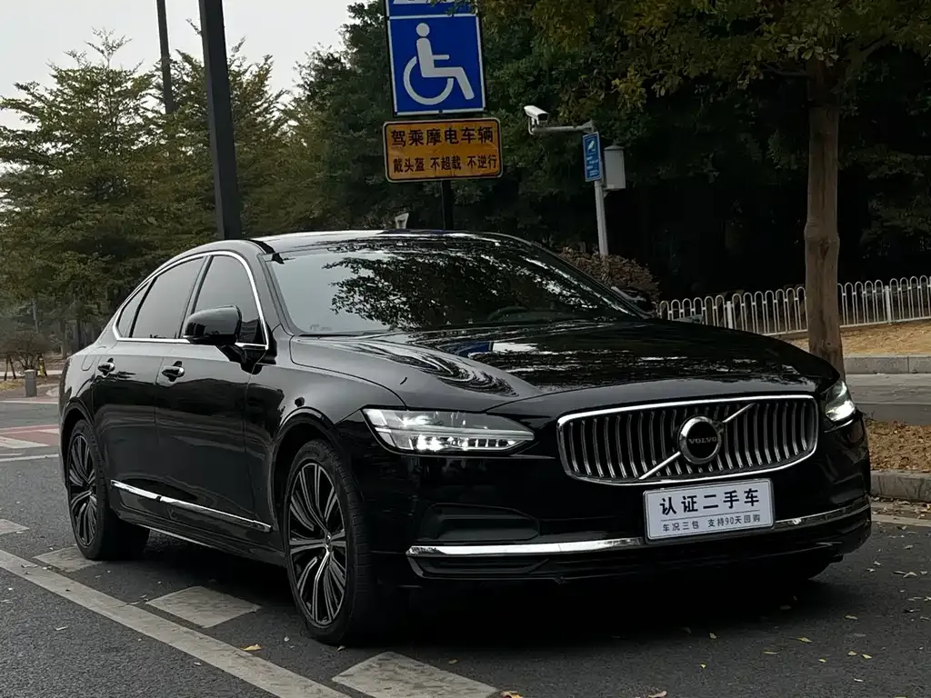 Volvo S90 2022 из CN, фото 2