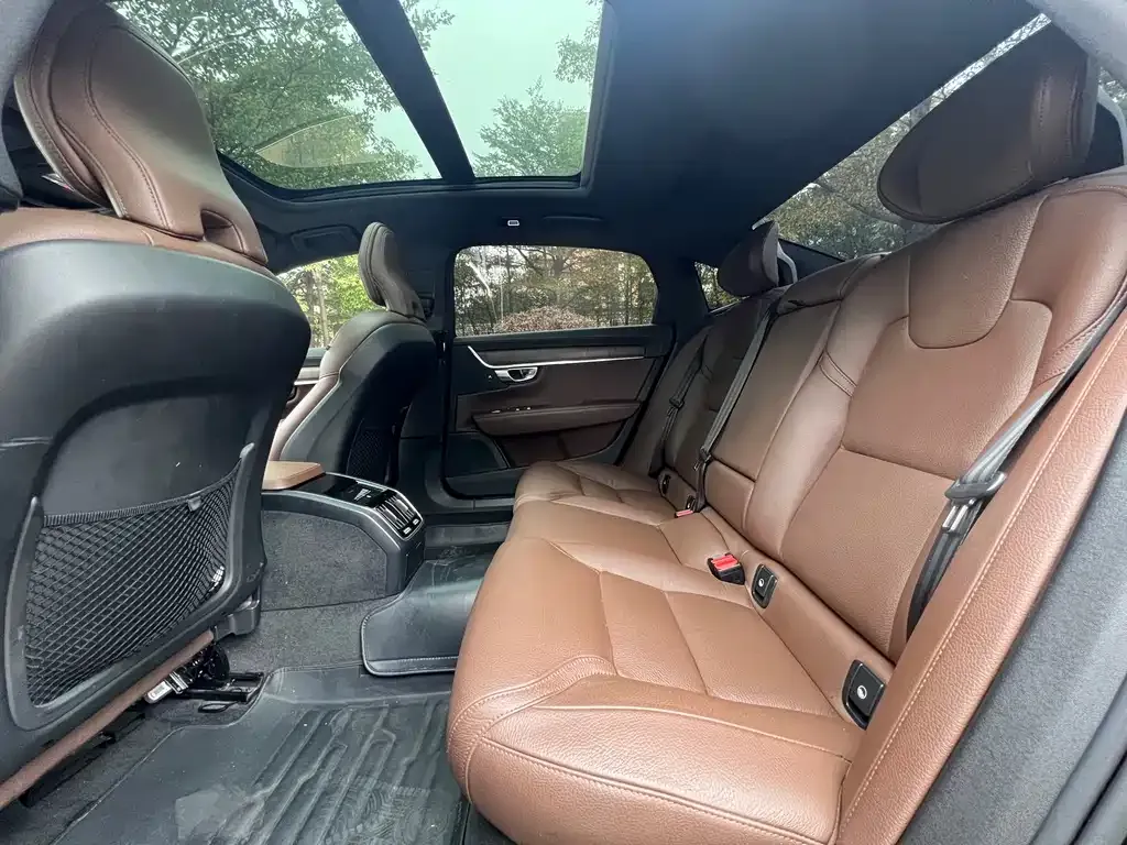 Volvo S90 2022 из CN, фото 7