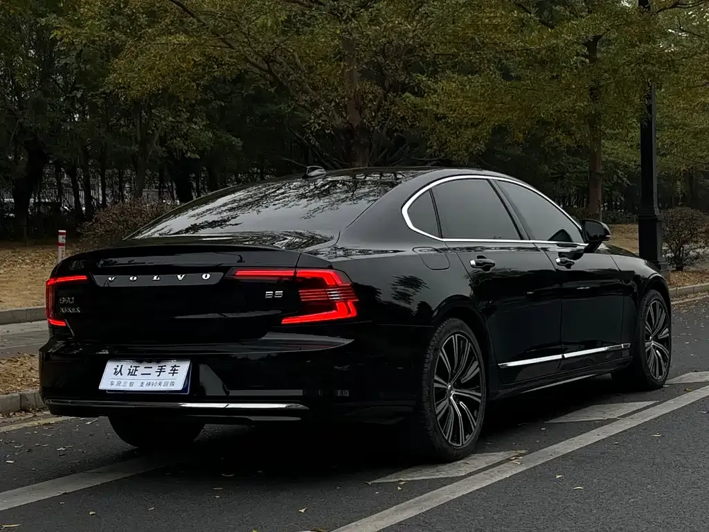 Volvo S90 2022 из CN, фото 9