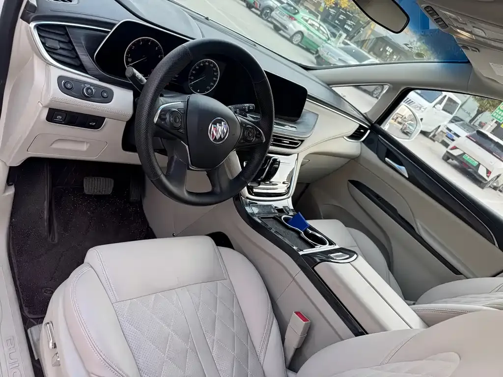 Buick GL8 2023 из CN, фото 6