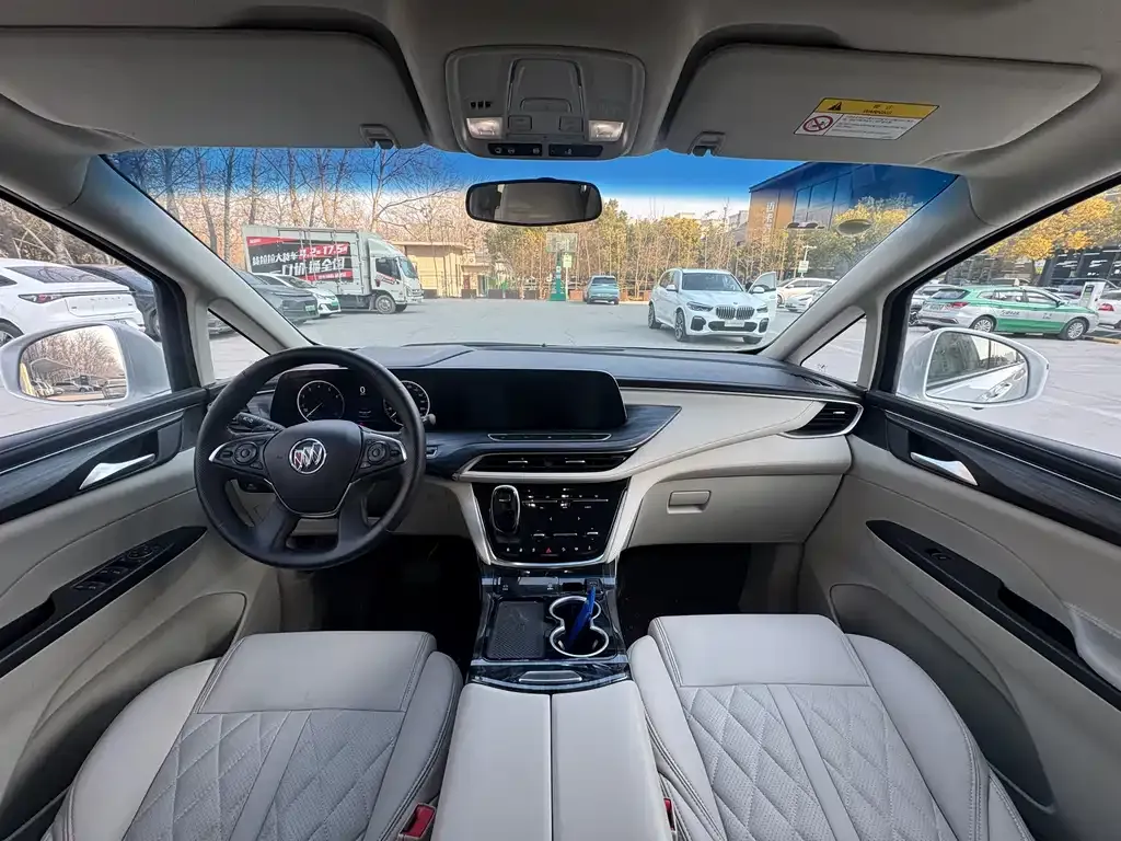 Buick GL8 2023 из CN, фото 7