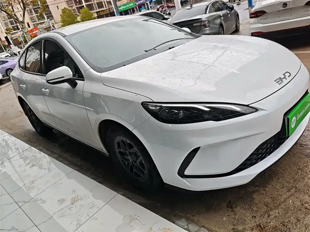 BYD Seal 05 DM-i — фото 6