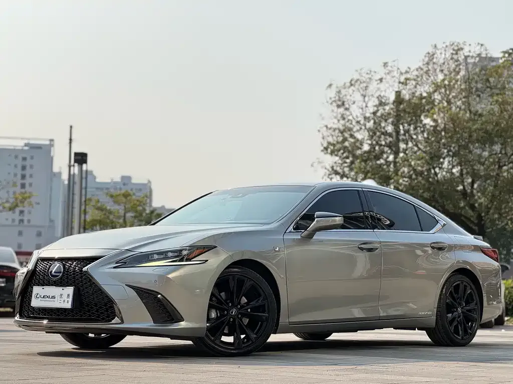 Lexus ES 2022 из CN, фото 1