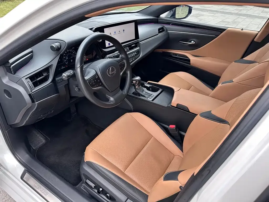 Lexus ES 2023 из CN, фото 7