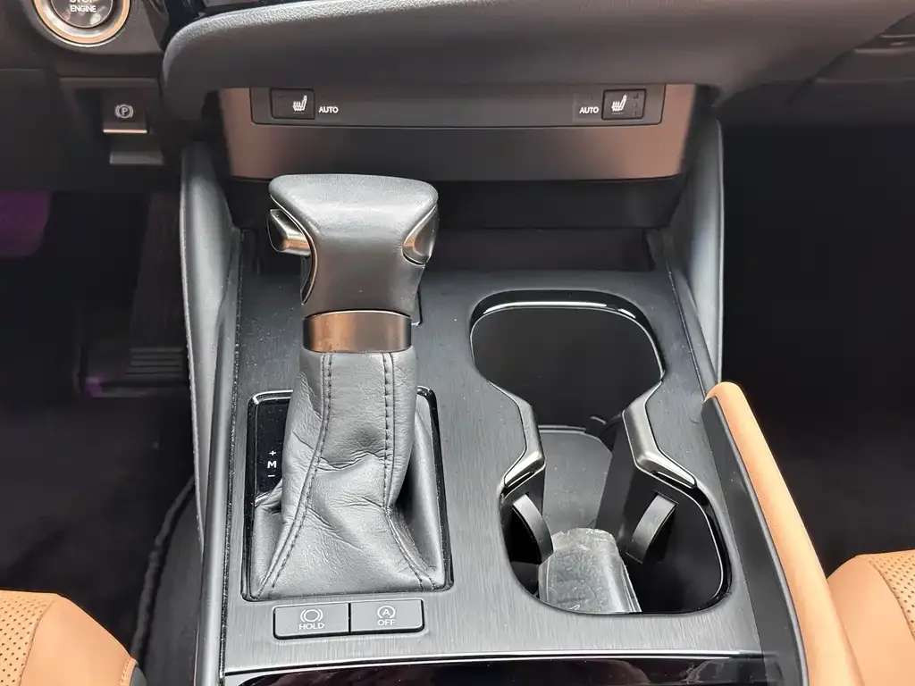 Lexus ES 2023 из CN, фото 4