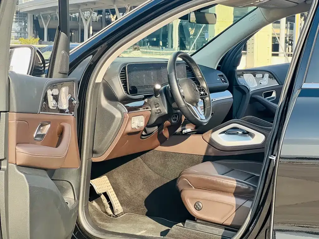 Mercedes-Benz GLS 2023 из CN, фото 5