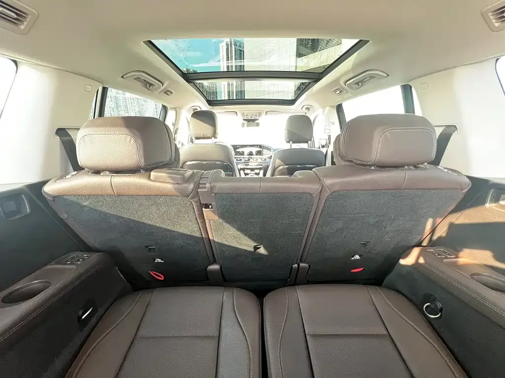 Mercedes-Benz GLS 2023 из CN, фото 8