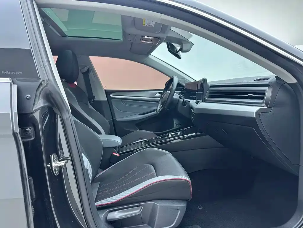 Volkswagen Lamando 2023 из CN, фото 7