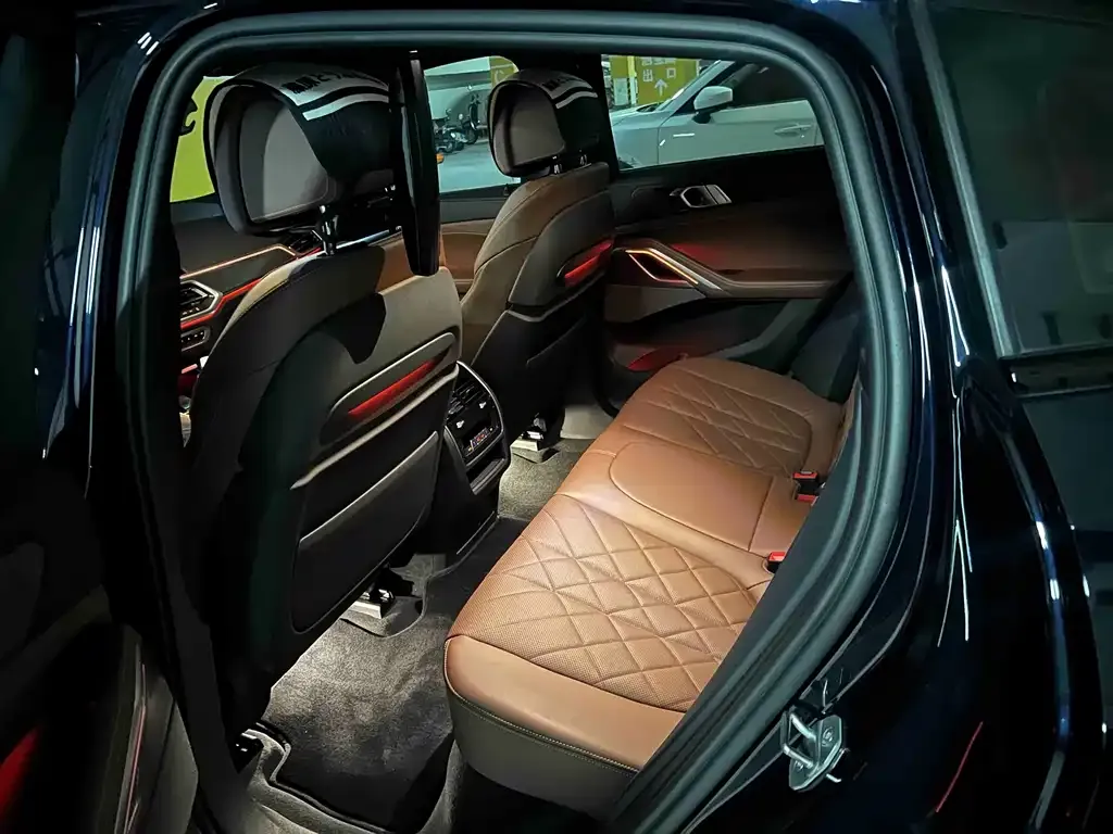 BMW X6 2023 из CN, фото 6