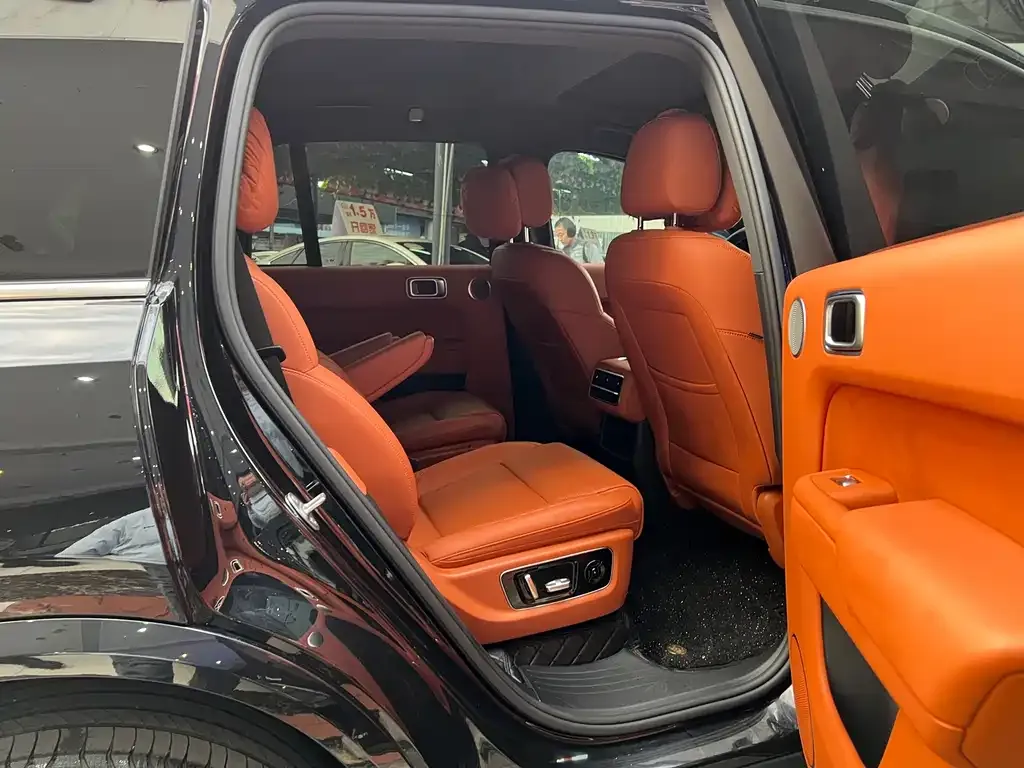 Li Auto L8 2024 из CN, фото 3