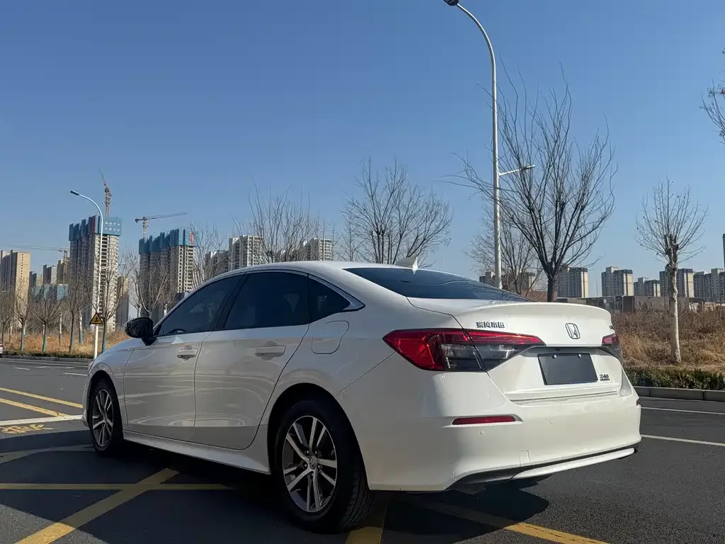 Honda Civic — фото 5