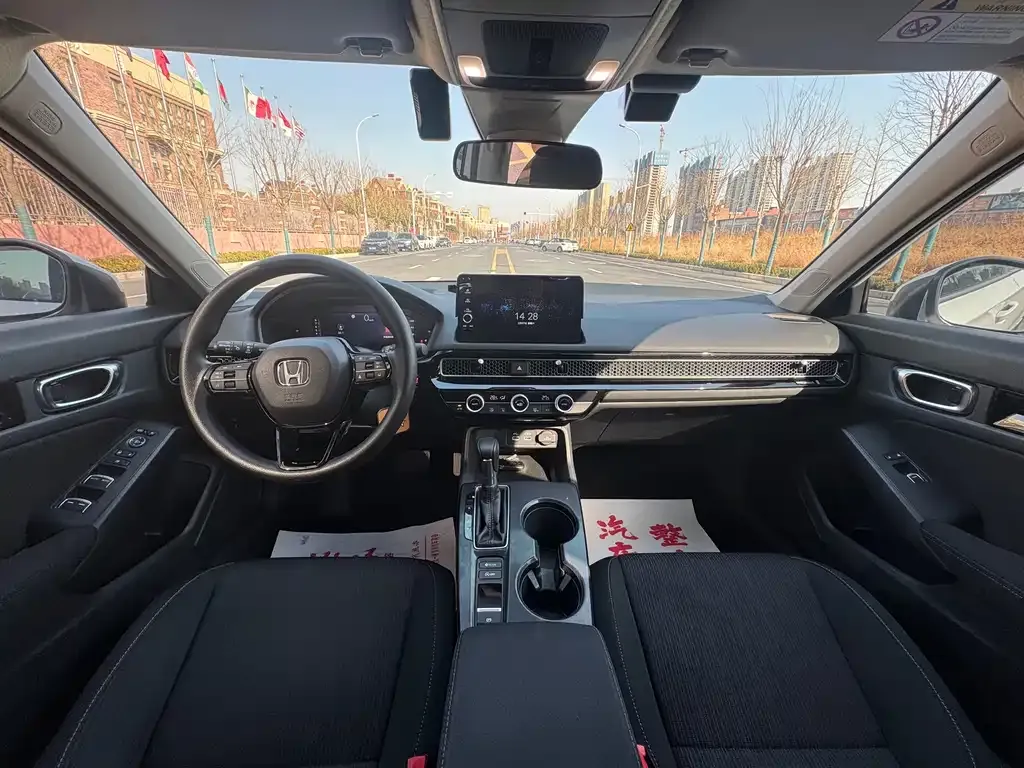 Honda Civic — фото 9