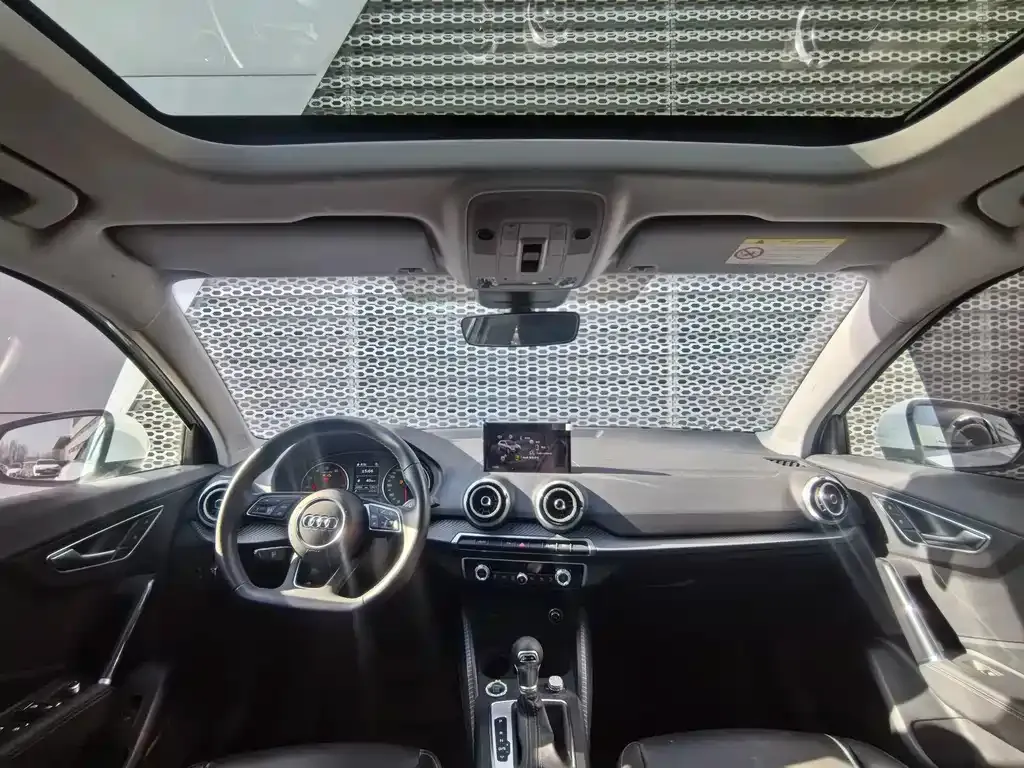 Audi Q2L 2024 из CN, фото 6