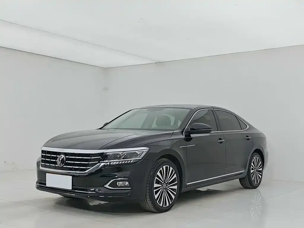 Volkswagen Passat 2021 из CN, фото 1