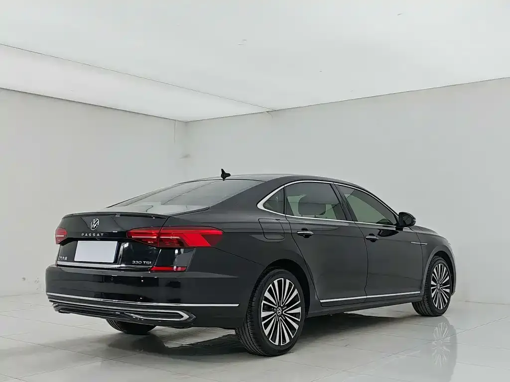 Volkswagen Passat 2021 из CN, фото 5