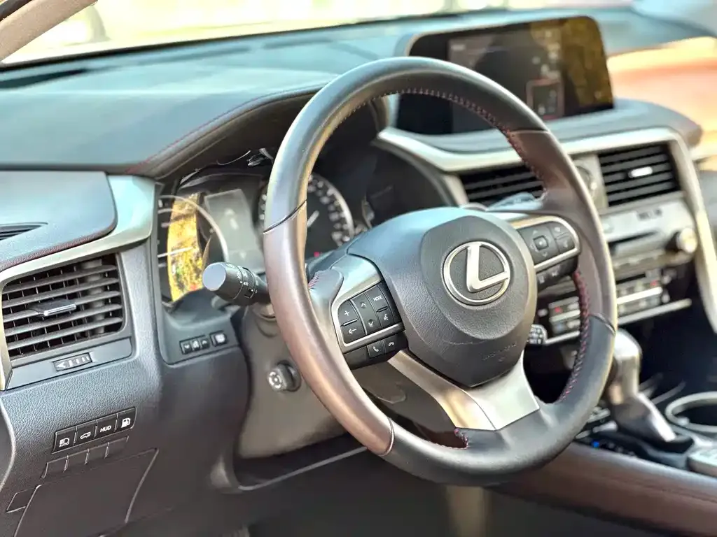 Lexus RX 2021 из CN, фото 2