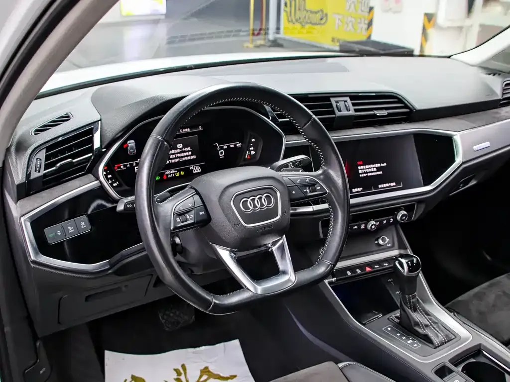 Audi Q3 2022 из CN, фото 4