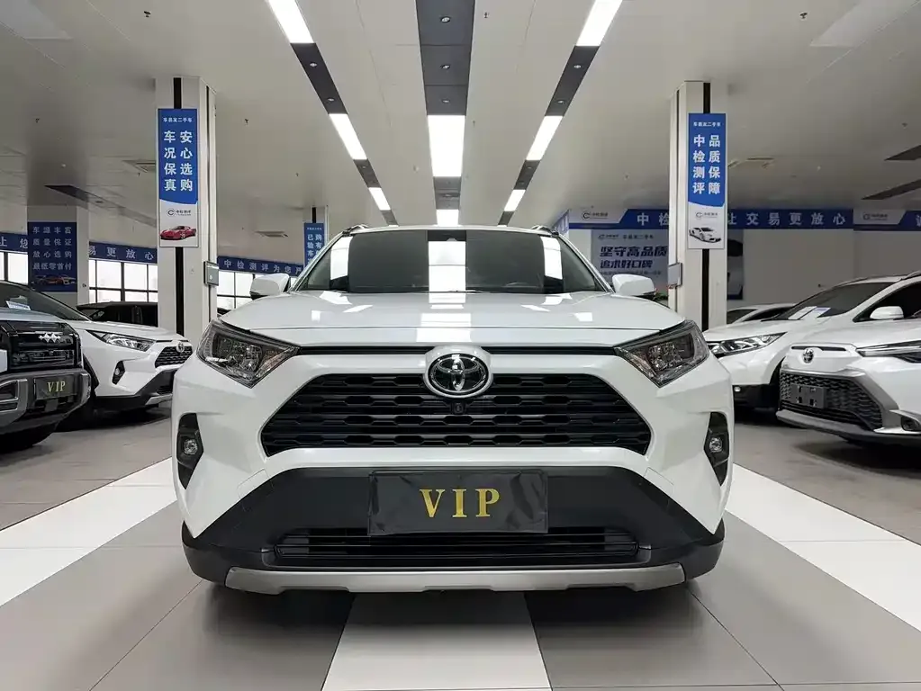 Toyota RAV4 2024 из CN, фото 9