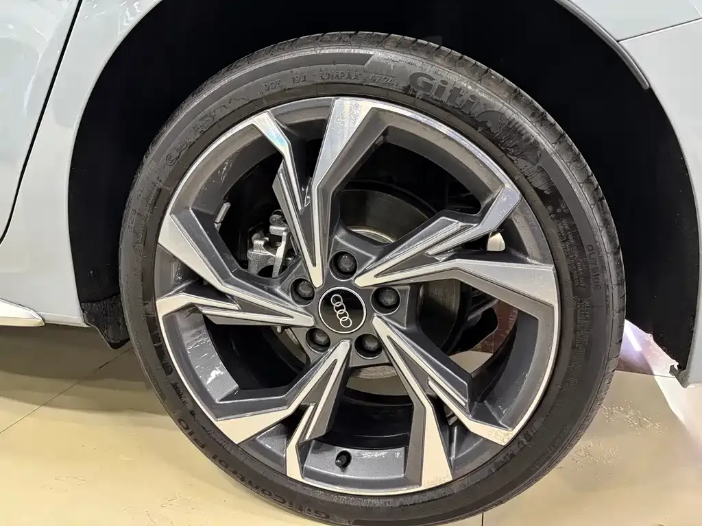 Audi A3 2025 из CN, фото 3