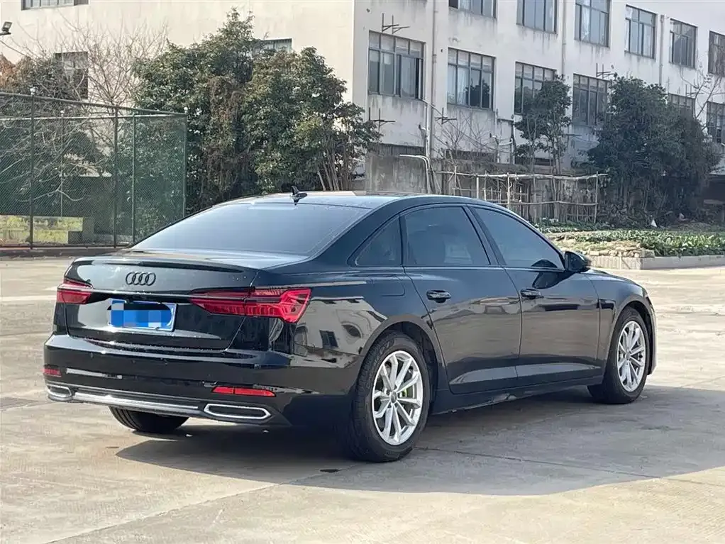 Audi A6L 2021 из CN, фото 3