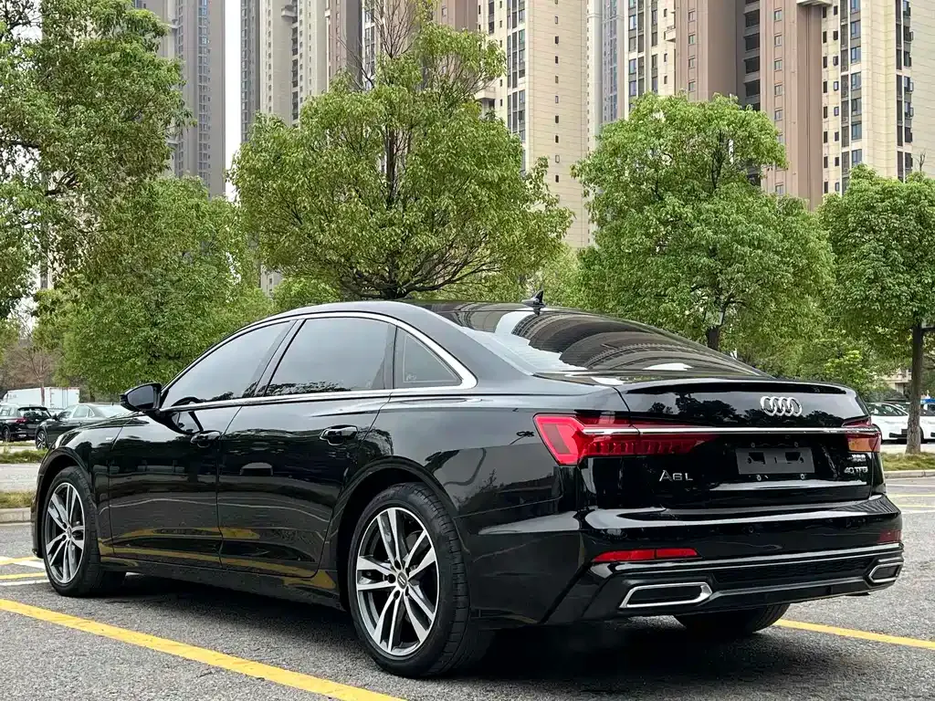 Audi A6L 2021 из CN, фото 4