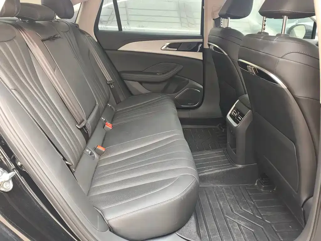 Hongqi H5 2024 из CN, фото 7