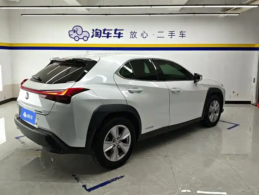 Lexus UX 2022 из CN, фото 4