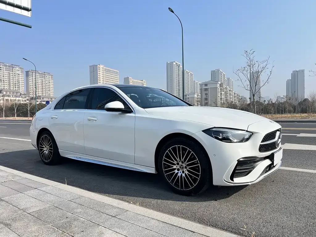 Mercedes-Benz C-Class — фото 4