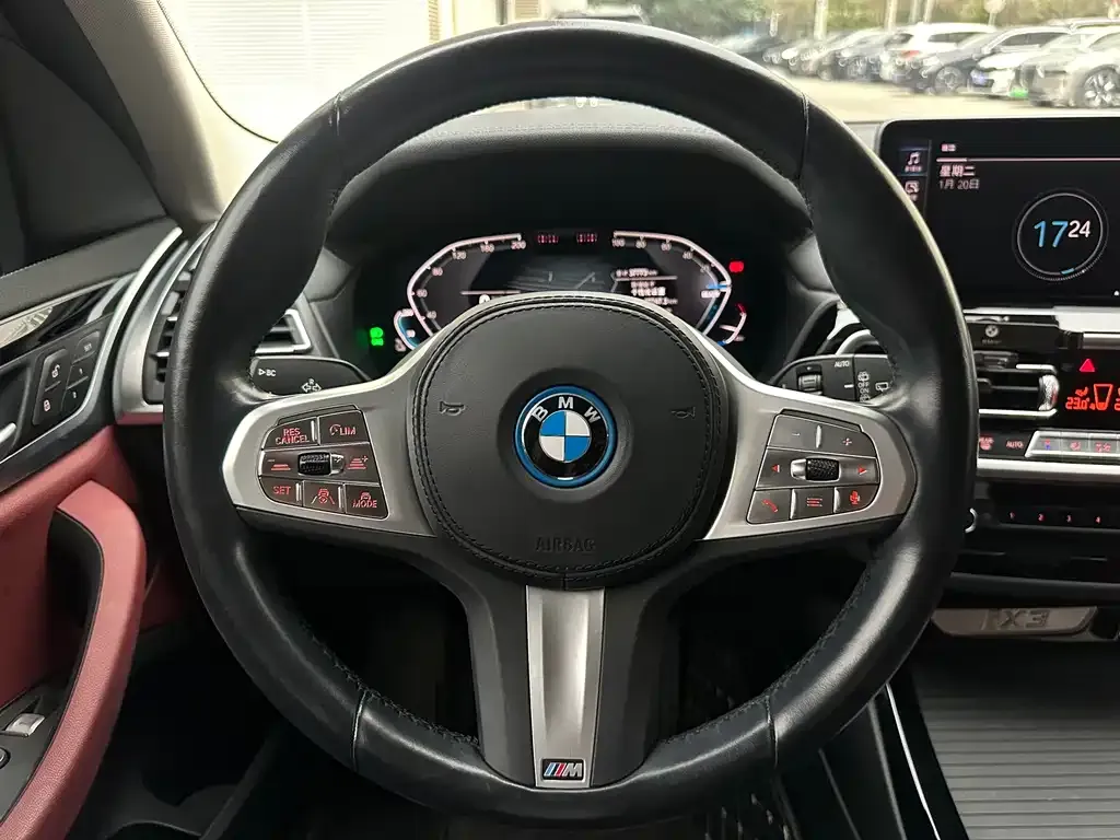 BMW iX3 2023 из CN, фото 10