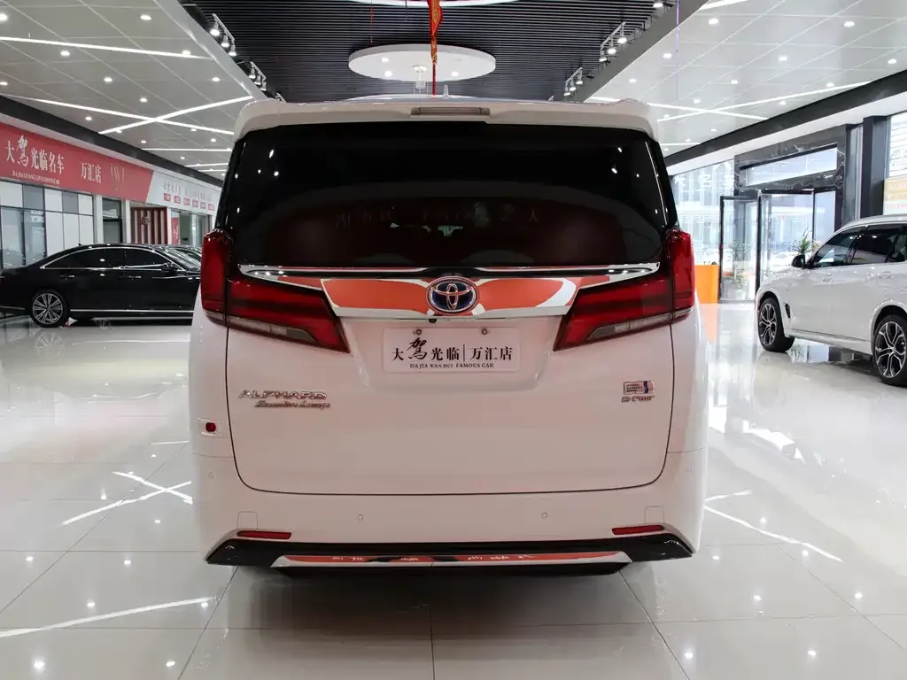 Toyota Alphard 2021 из CN, фото 5