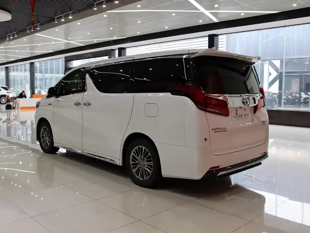 Toyota Alphard 2021 из CN, фото 6