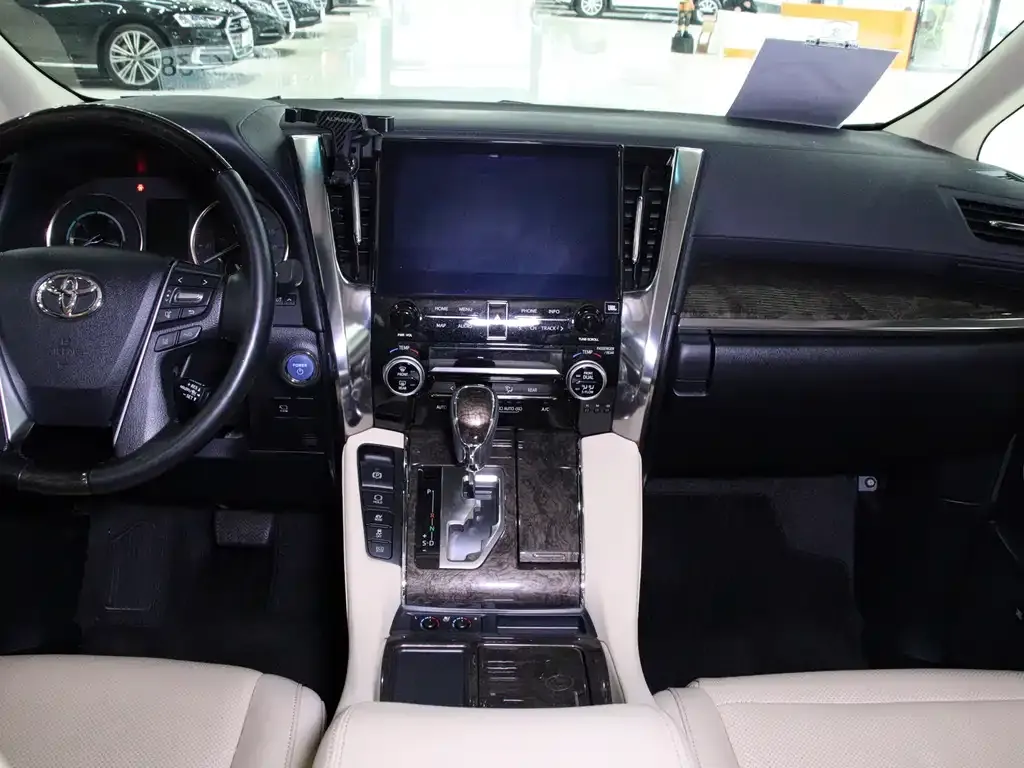 Toyota Alphard 2021 из CN, фото 10